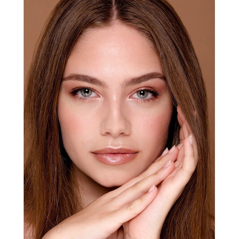 2N Aqua Silk Weightless Foundation - Cashew -