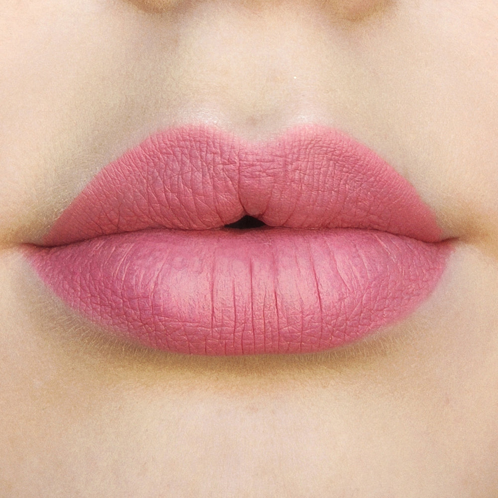 Velvet_Lipcream_BridalRose_Quadrat_Lips
